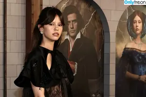 Mia Goth / goth.mia / officalmiagoth nude photo #0346