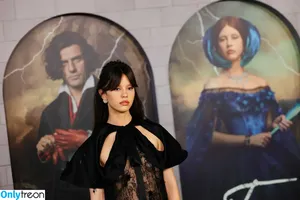 Mia Goth / goth.mia / officalmiagoth nude photo #0356