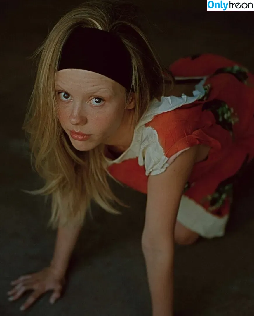 Mia Goth голая photo #0091 (goth.mia / officalmiagoth)