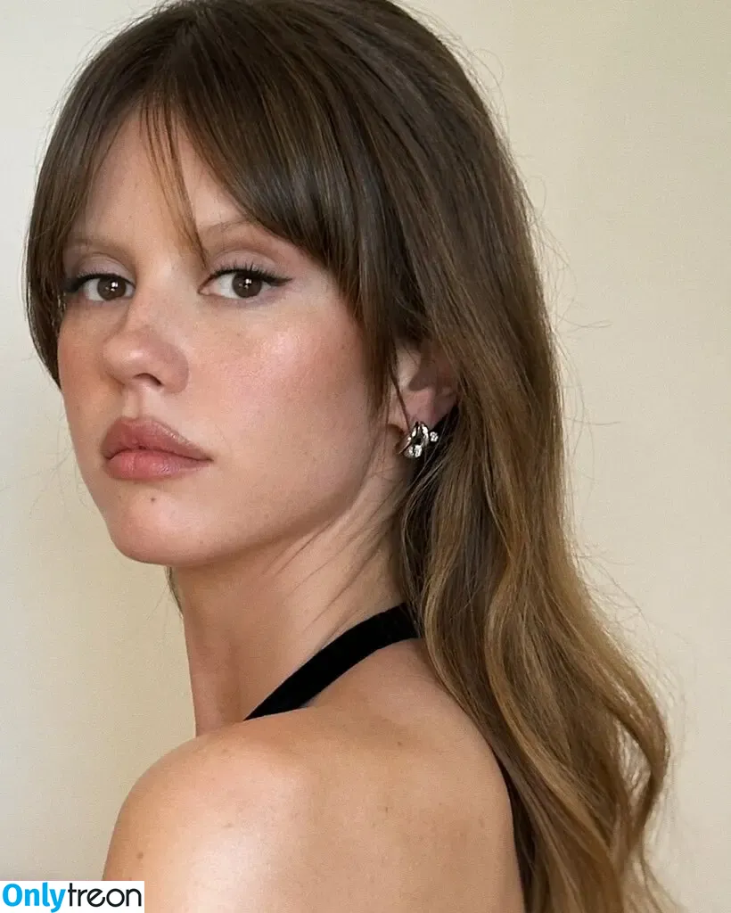 Mia Goth nude photo #0146 (goth.mia / officalmiagoth)