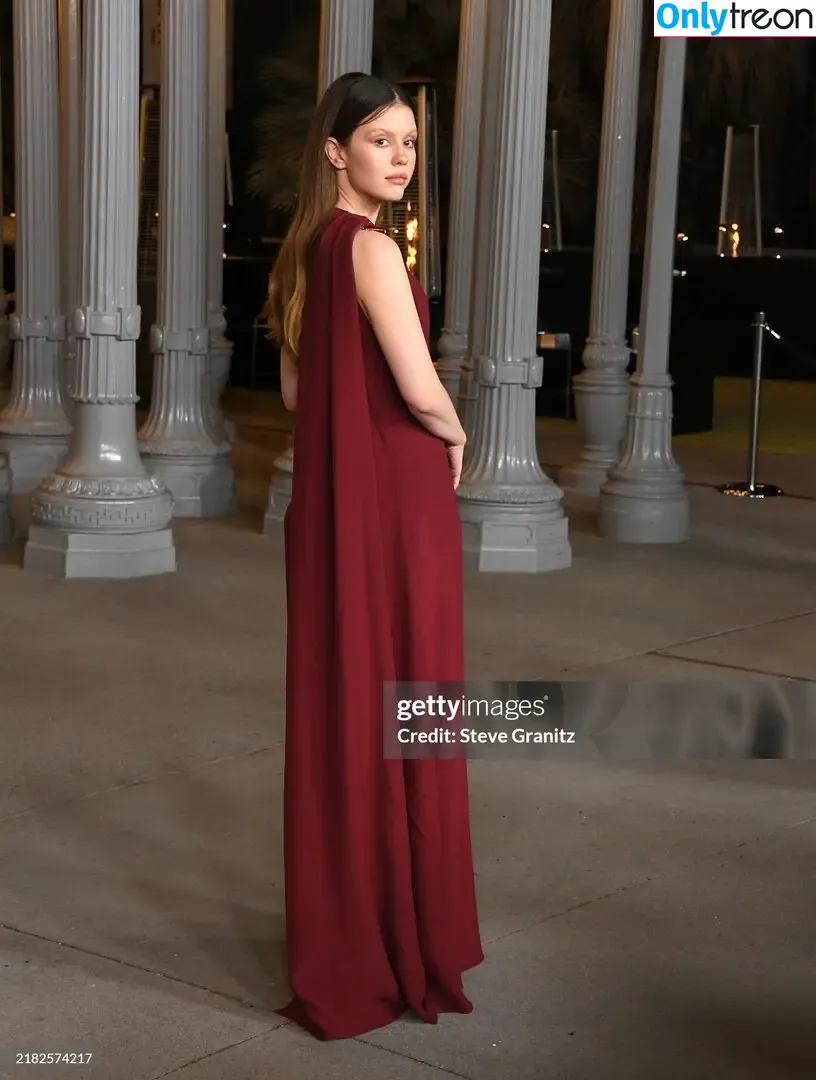 Mia Goth голая photo #0182 (goth.mia / officalmiagoth)