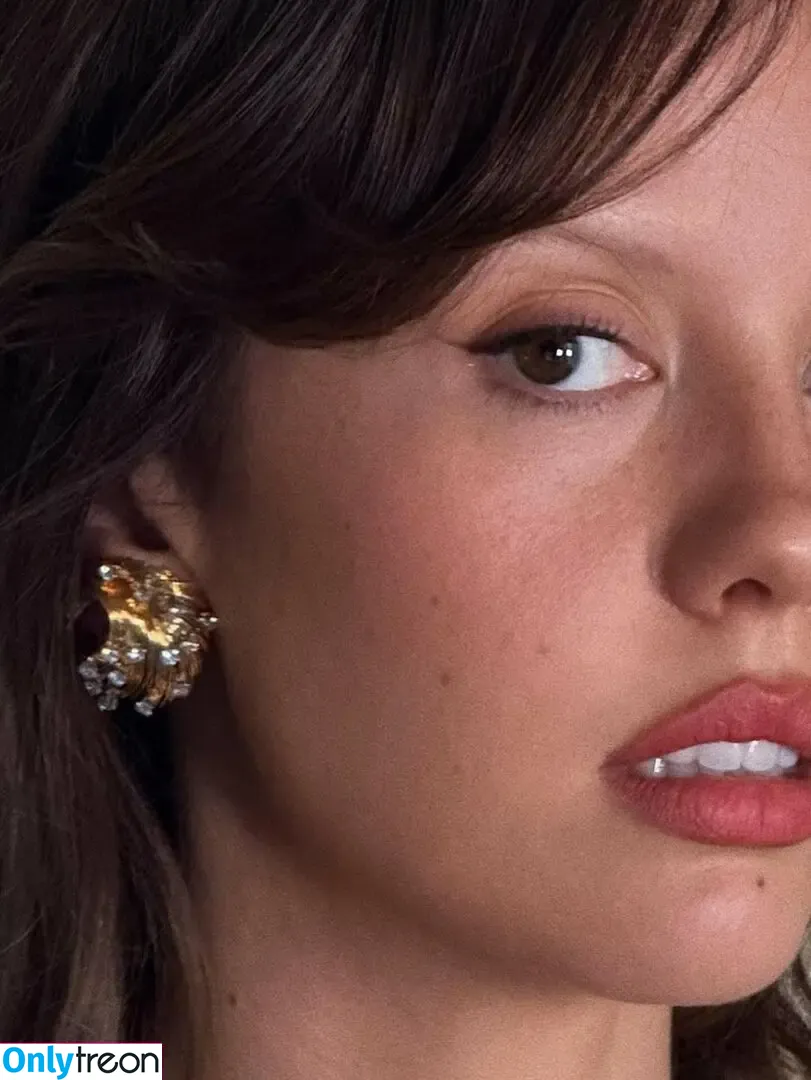 Mia Goth nude photo #0317 (goth.mia / officalmiagoth)
