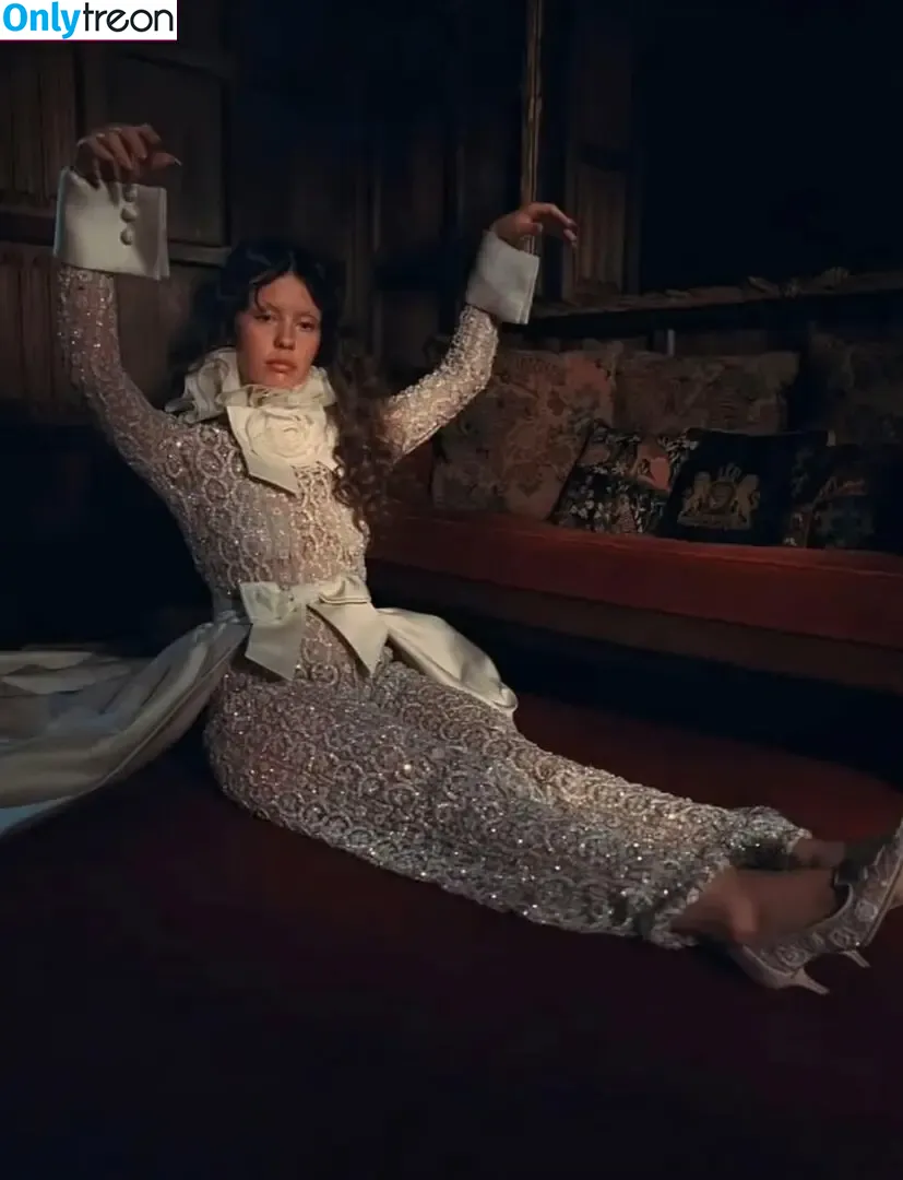 Mia Goth голая photo #0368 (goth.mia / officalmiagoth)