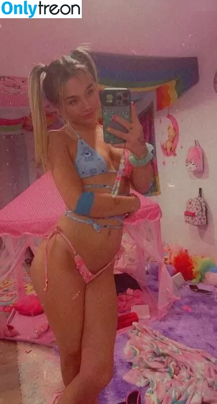 Mia Kay nude photo #0292 (mia.kay / miakay_thebrat)