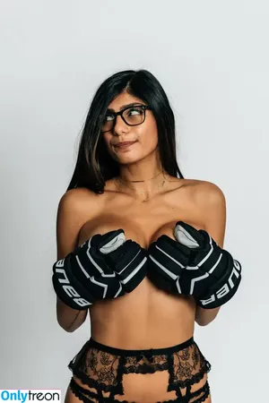 Mia Khalifa / miakhalifa nude photo #0156