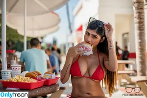 Mia Khalifa / miakhalifa nude photo #0157