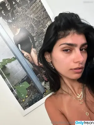 Mia Khalifa / miakhalifa фото голая #0271