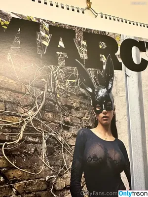 Mia Khalifa / miakhalifa фото голая #0277