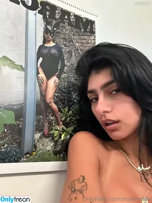 Mia Khalifa / miakhalifa фото голая #0281