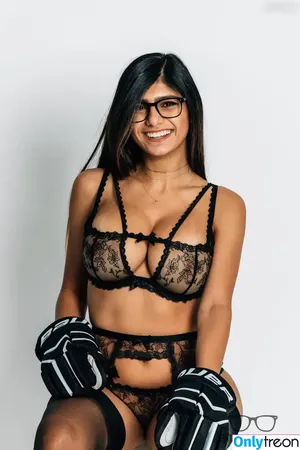 Mia Khalifa / miakhalifa nude photo #0326