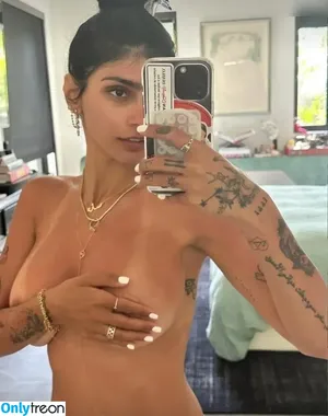 Mia Khalifa / miakhalifa nude photo #0387