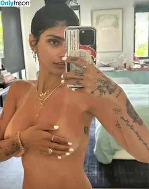 Mia Khalifa / miakhalifa nude photo #0391