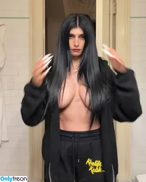 Mia Khalifa / miakhalifa nude photo #0477