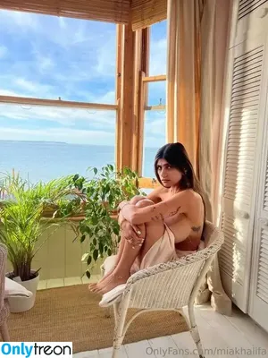 Mia Khalifa / miakhalifa nude photo #0518
