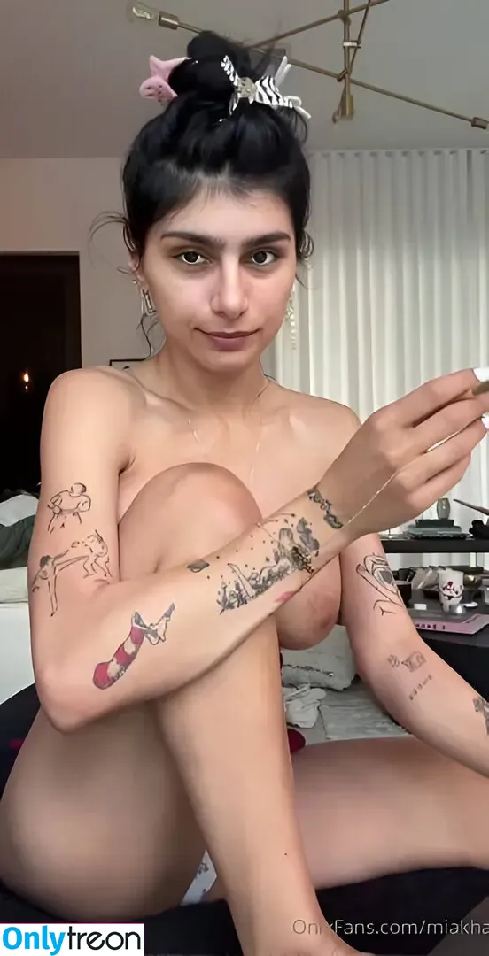 Mia Khalifa nude photo #0474 (miakhalifa)
