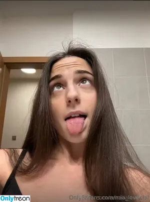 mia_love_ua / mialove_official_ nude photo #0324