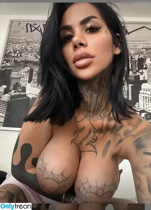 Mia Madisson / shhhmadisson nude photo #0119