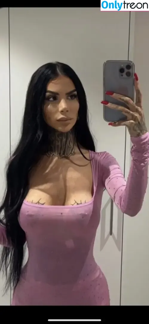 Mia Madisson nude photo #0007 (shhhmadisson)