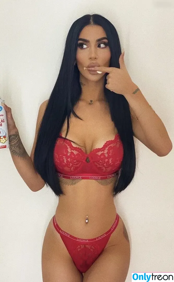 Mia Madisson nude photo #0017 (shhhmadisson)