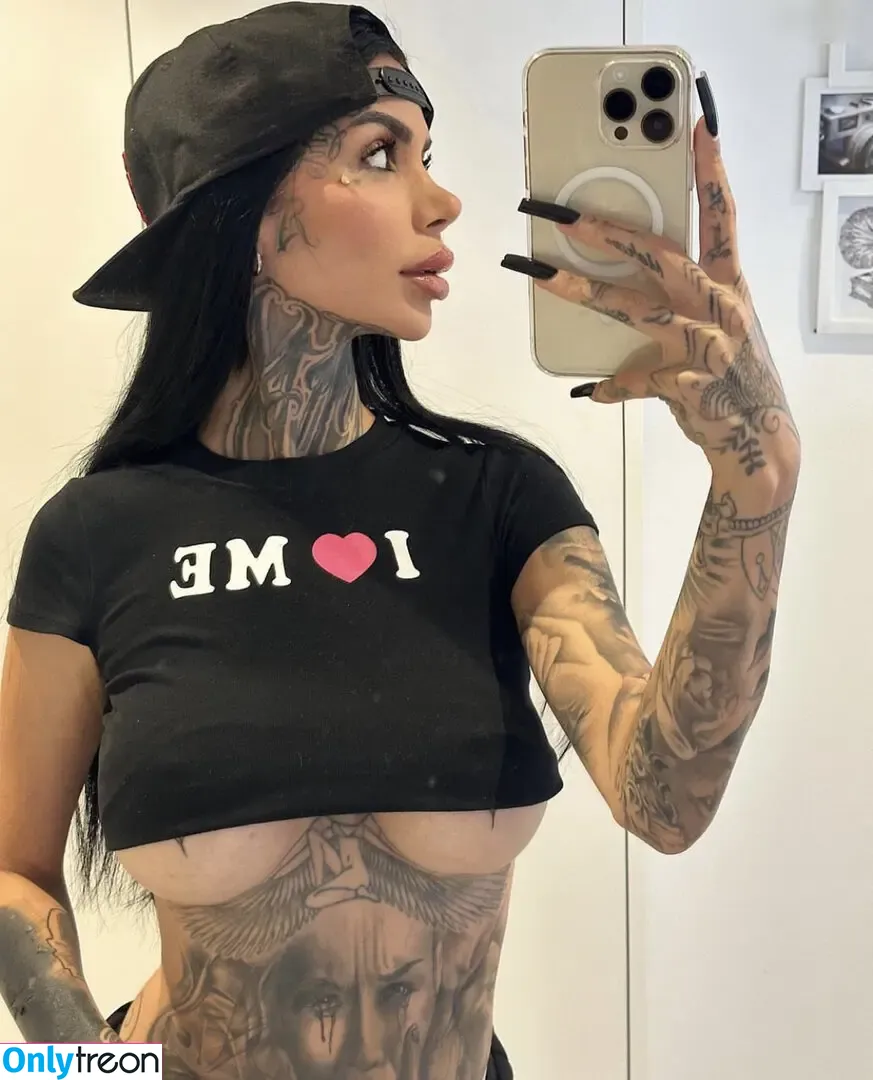 Mia Madisson nude photo #0046 (shhhmadisson)