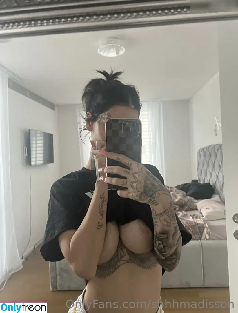 Mia Madisson nude photo #0062 (shhhmadisson)