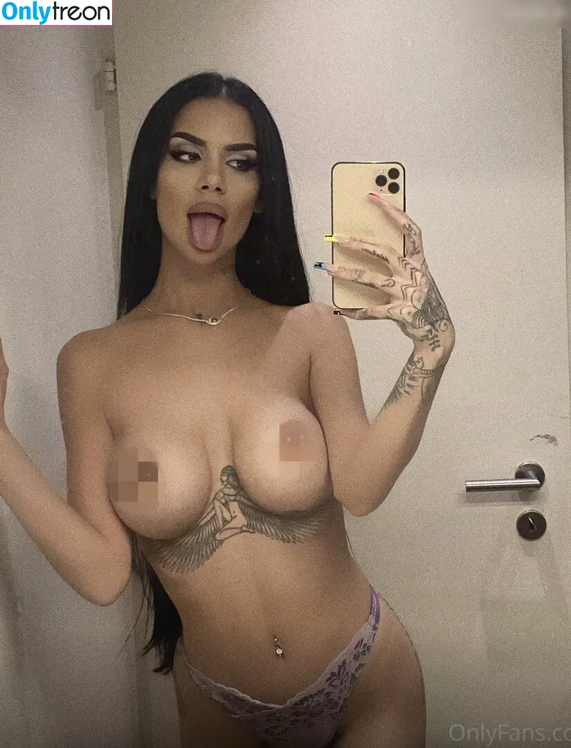 Mia Madisson nude photo #0073 (shhhmadisson)