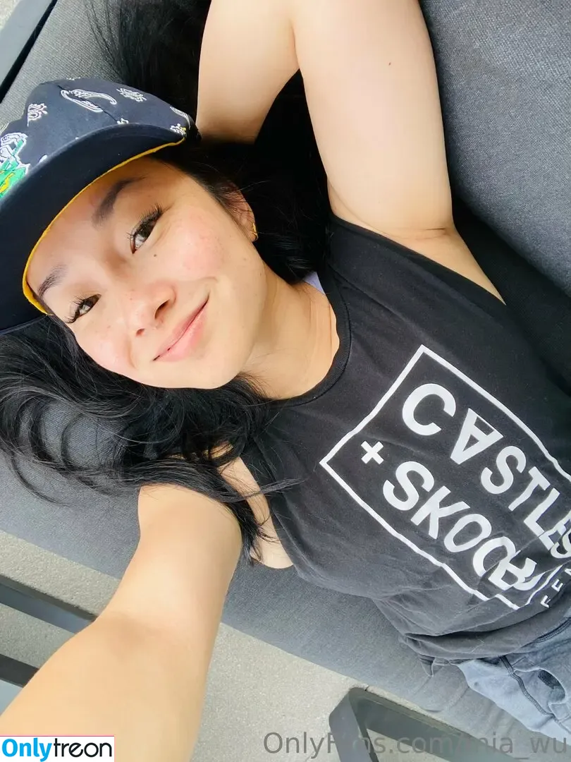 mia_wu nude photo #0027 (mia_wu33)