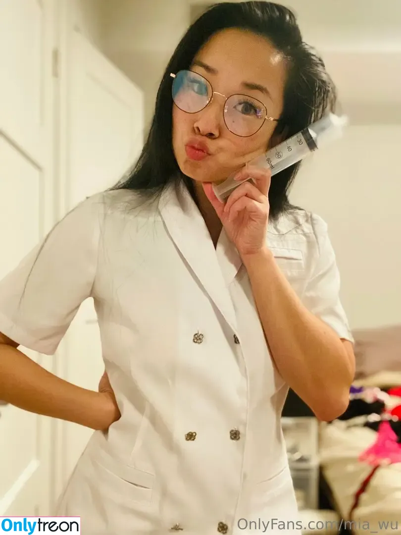 mia_wu голая photo #0049 (mia_wu33)