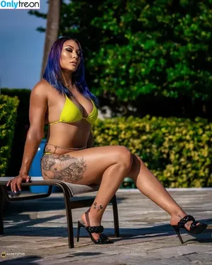 Mia Yim / miayimofficial фото голая #0030