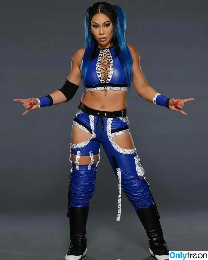 Mia Yim голая photo #0013 (miayimofficial)