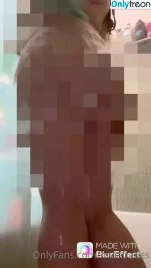  nude photo #0002
