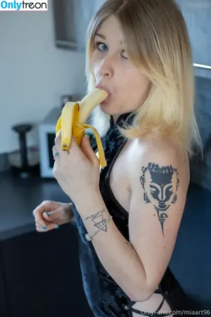 Miaart96 / mia4you4fun / miawild10 / ygfoot nude photo #0082