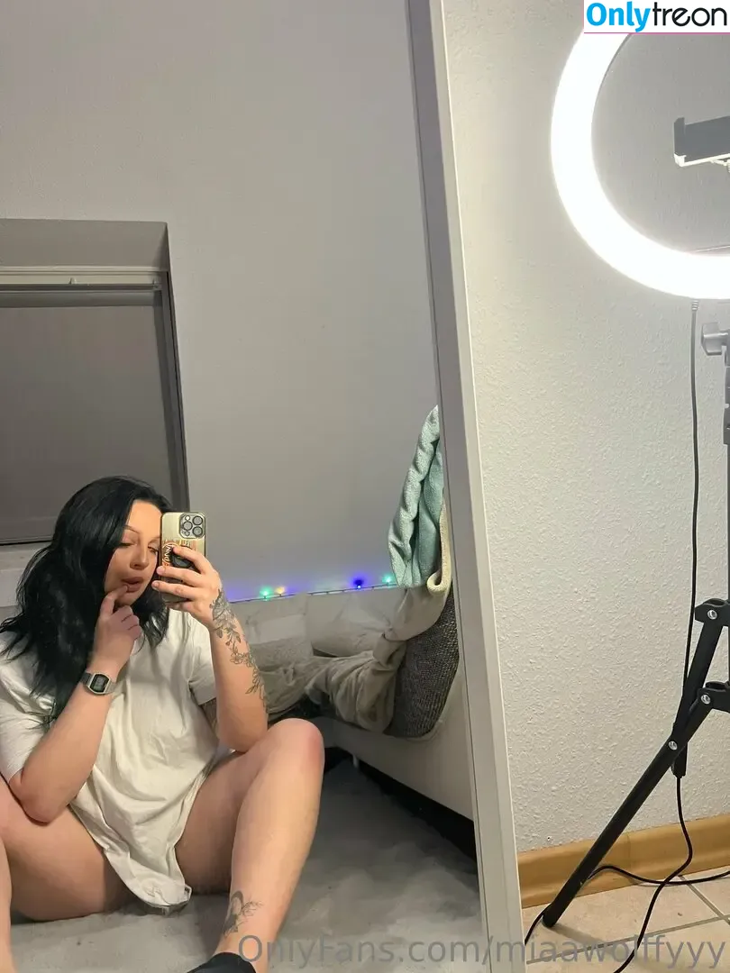 miaawolffyyy голая photo #0011 (miaawifeyy)
