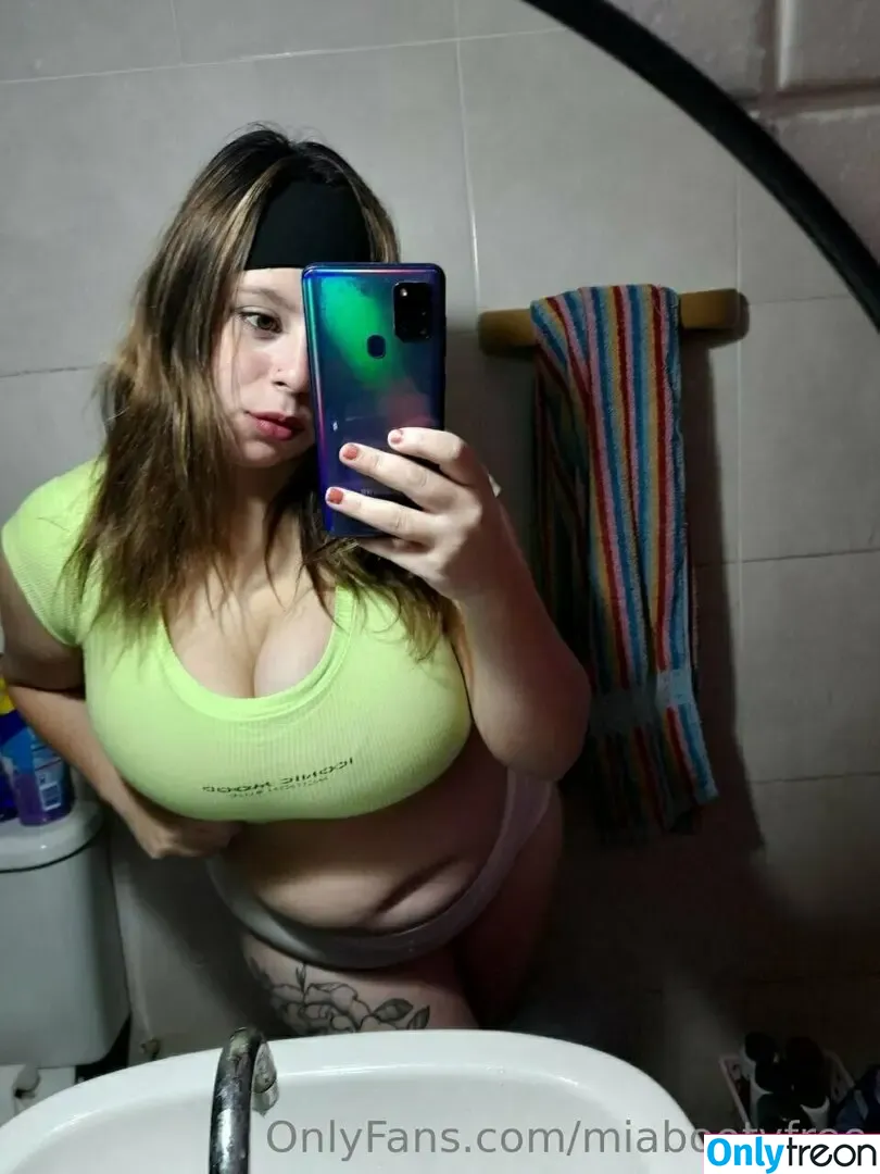 miabootyfree nude photo #0557 (mia_booty)