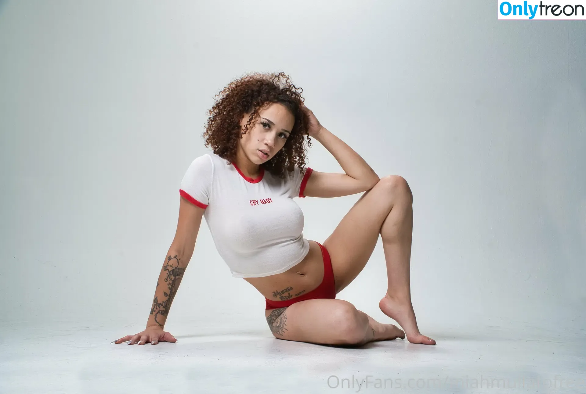 miahmullatofree nude photo #0019 (iam_kaeeee)