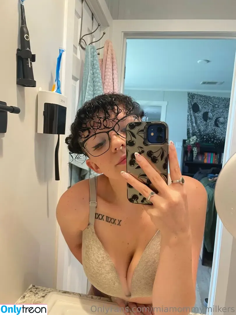 miamommymilkers nude photo #0016 (mommymilkersofficial)