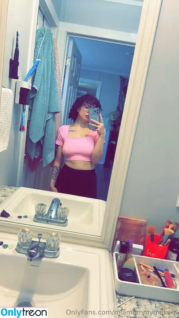 miamommymilkers nude photo #0029 (mommymilkersofficial)