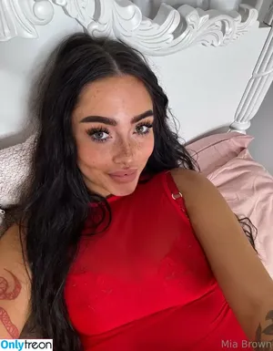 miaxbrown / miaabrown nude photo #0008
