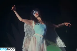 Mica Tenenbaum / Magdalena Bay singer / MagdalenaBay nude photo #0089
