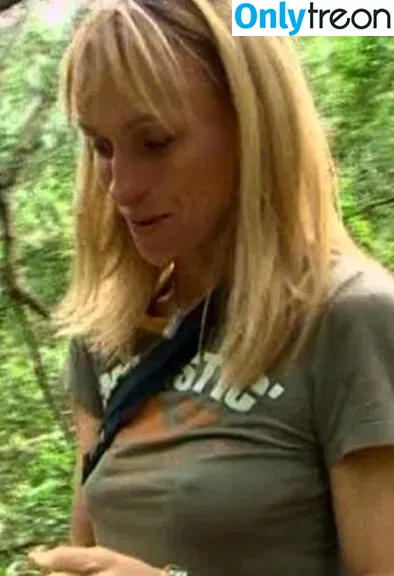 Michaela Strachan Swimming nude photo #0019 (tv)