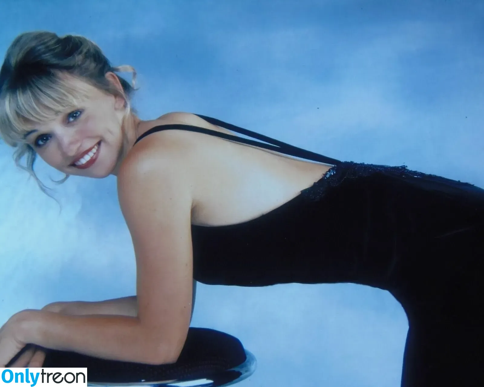 Michaela Strachan Swimming голая photo #0048 (tv)