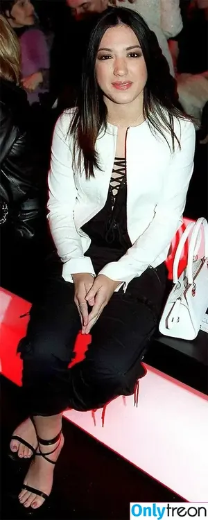 Michelle Branch / michellebranch nude photo #0014
