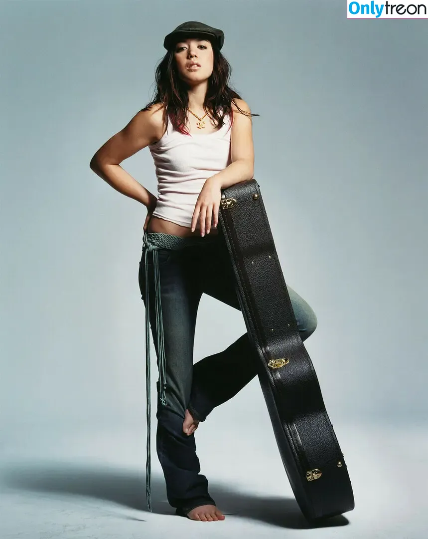 Michelle Branch nude photo #0020 (michellebranch)