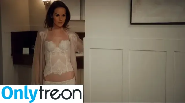Michelle Dockery nude photo #0001 (theladydockers)