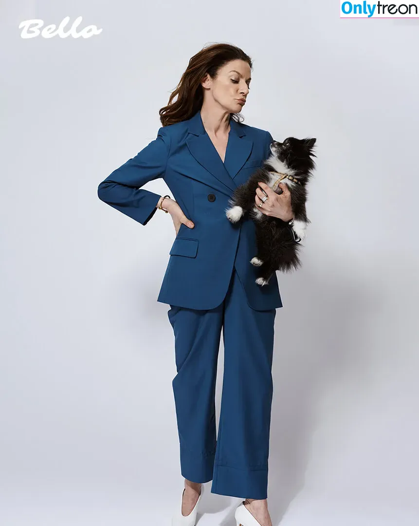 Michelle Gomez голая photo #0016 (michellegomezofficial / u140297820)