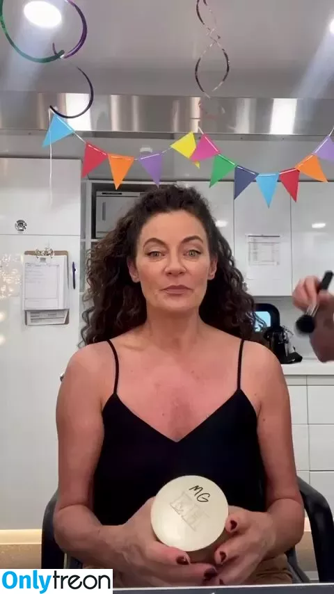 Michelle Gomez голая photo #0065 (michellegomezofficial / u140297820)