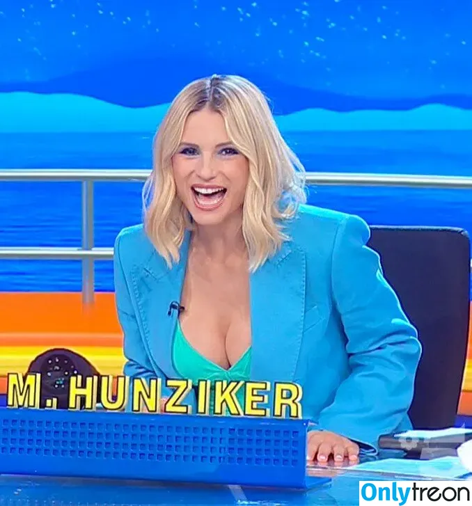 Michelle Hunziker голая photo #0011 (therealhunzigram)