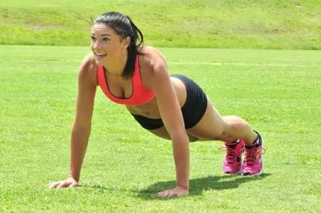 Michelle Jenneke / mjenneke93 фото голая #0130