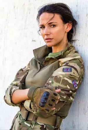 Michelle Keegan / michkeegan фото голая #0584
