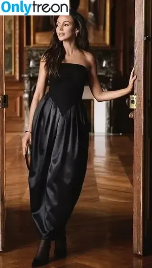 Michelle Keegan / michkeegan фото голая #0761